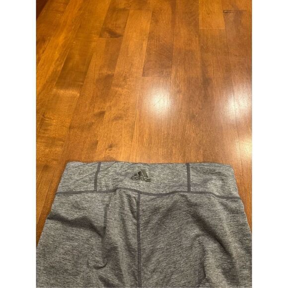 Woman’s adidas climalite workout pants 7/8 length gray size large - Picture 3 of 4
